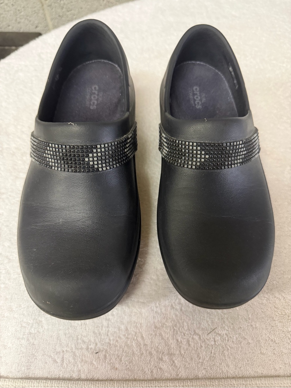 CROCS Black Slip-On Clog Neria pro 2 with Rhinestone Band Sz 7